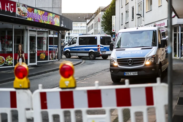 German Police Detain A Suspect In Solingen Knife Attack That Killed Three | - AP